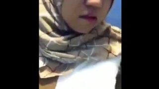 Cewe Jilbab Kepalang Sanghay