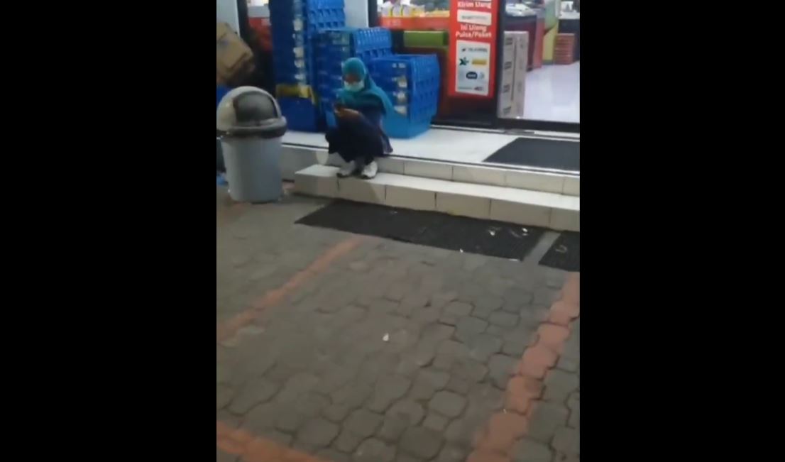 Ketemuan Di Alfa Lalu Di Bungkus Ke Kosan