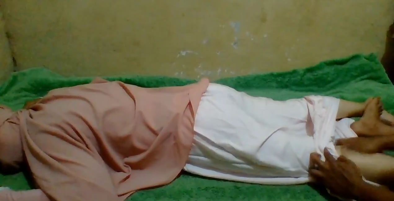 Sepasang Kekasih Wikwik Di Rumah Tua