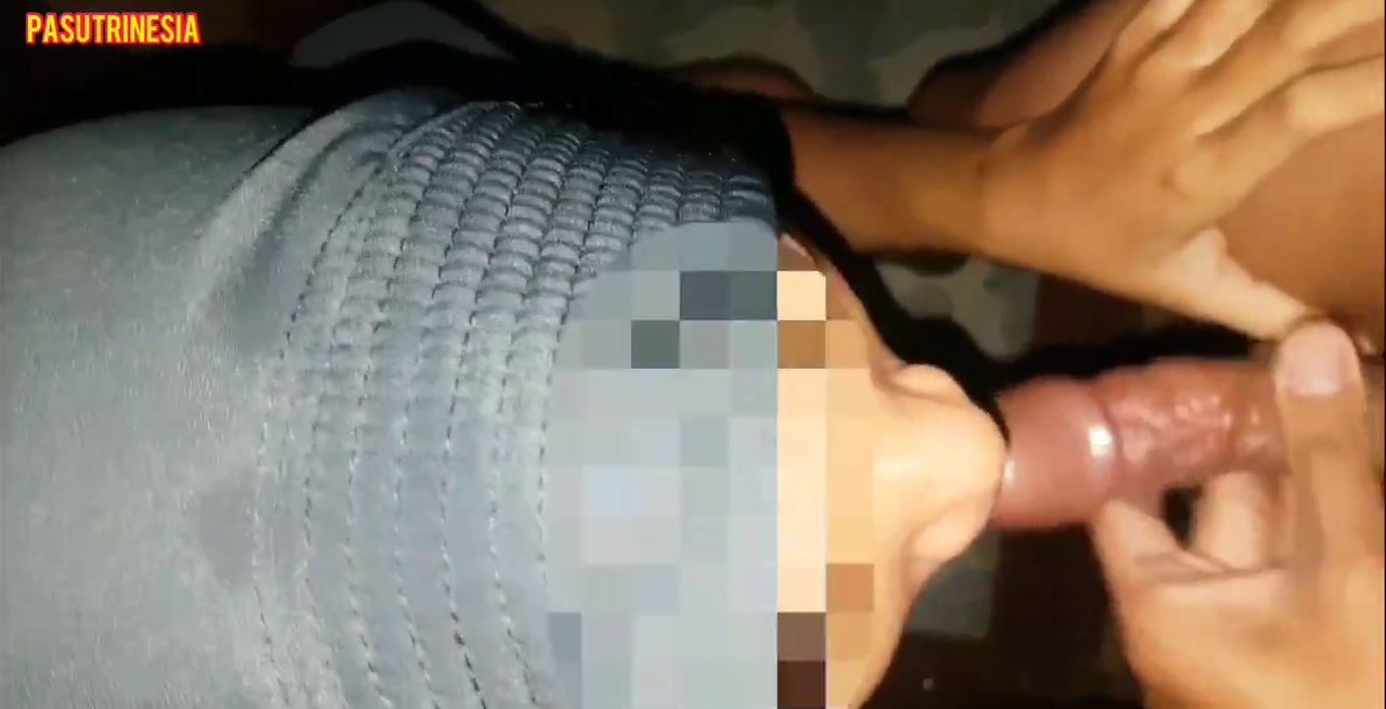 Gadis Kerudung Hitam Bikin Lumer Abang Ber Kali Kali